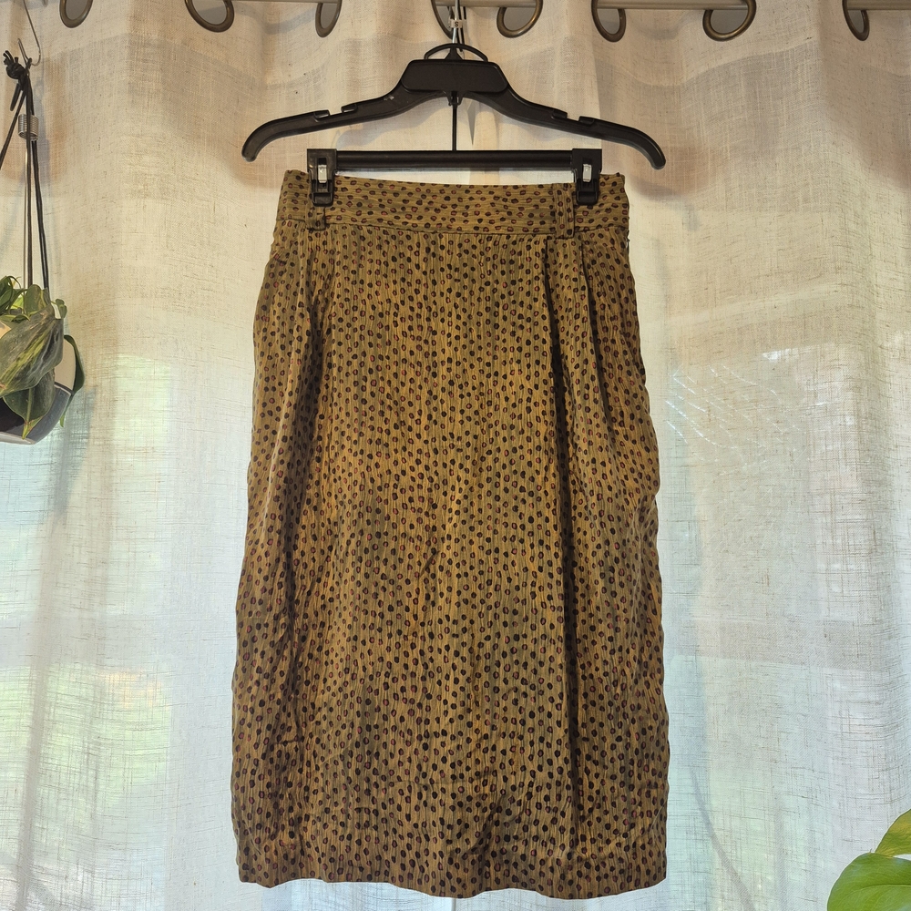 Silk Ellen Tracy Pleated Pencil Skirt
